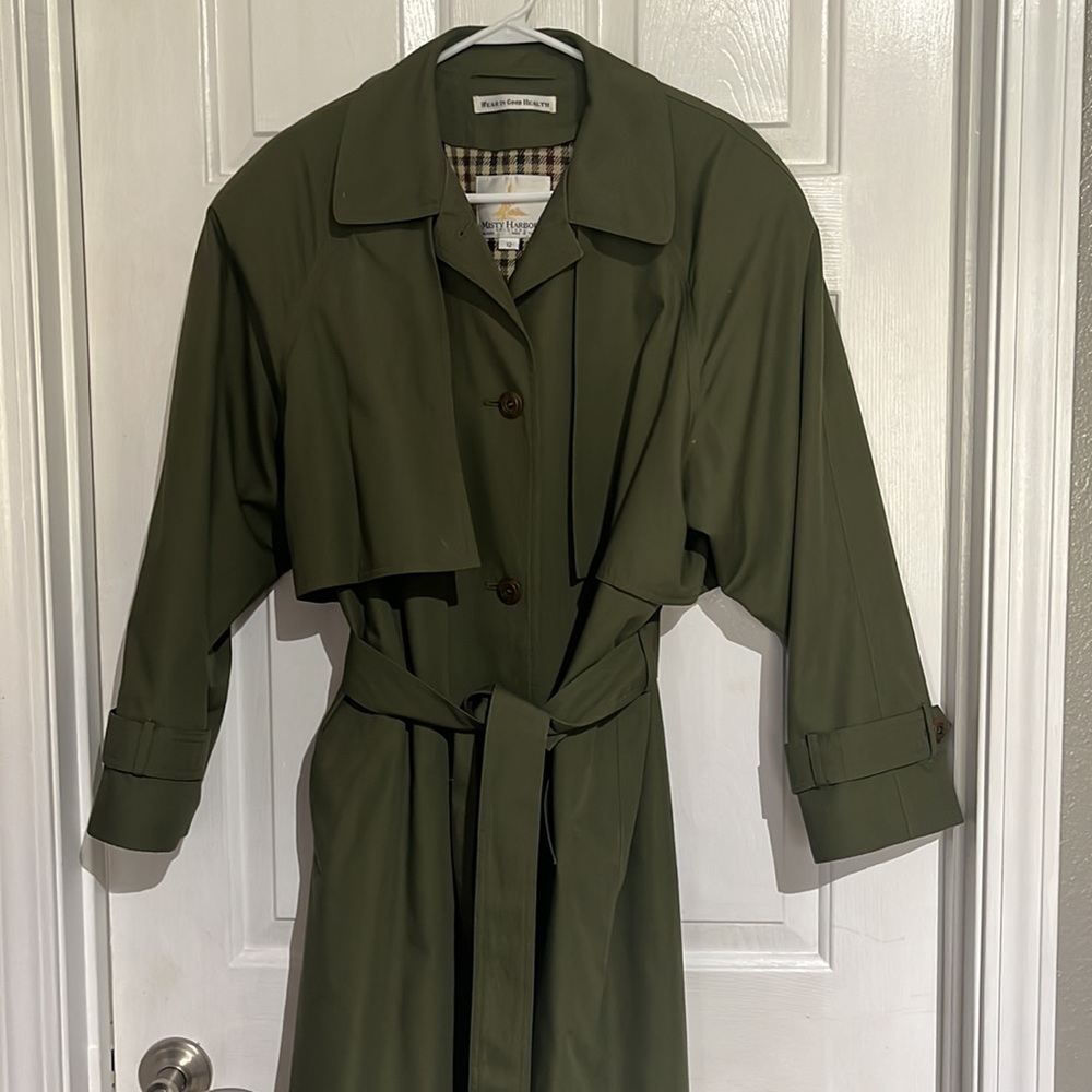 Vintage women’s trenchcoat with removable lining - Picture 6 of 8
